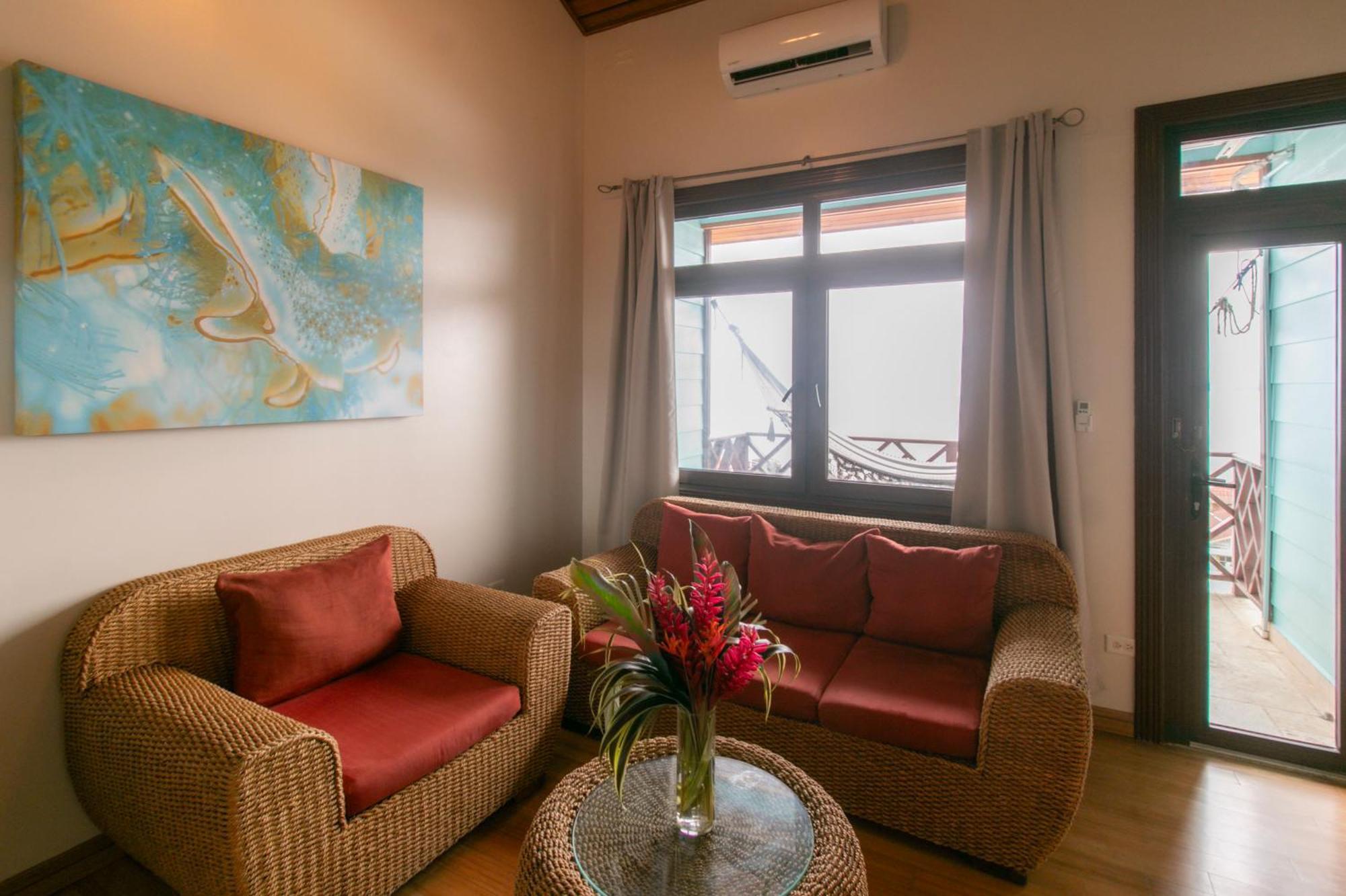 Hotel Palma Royale Bocas del Toro Exterior photo