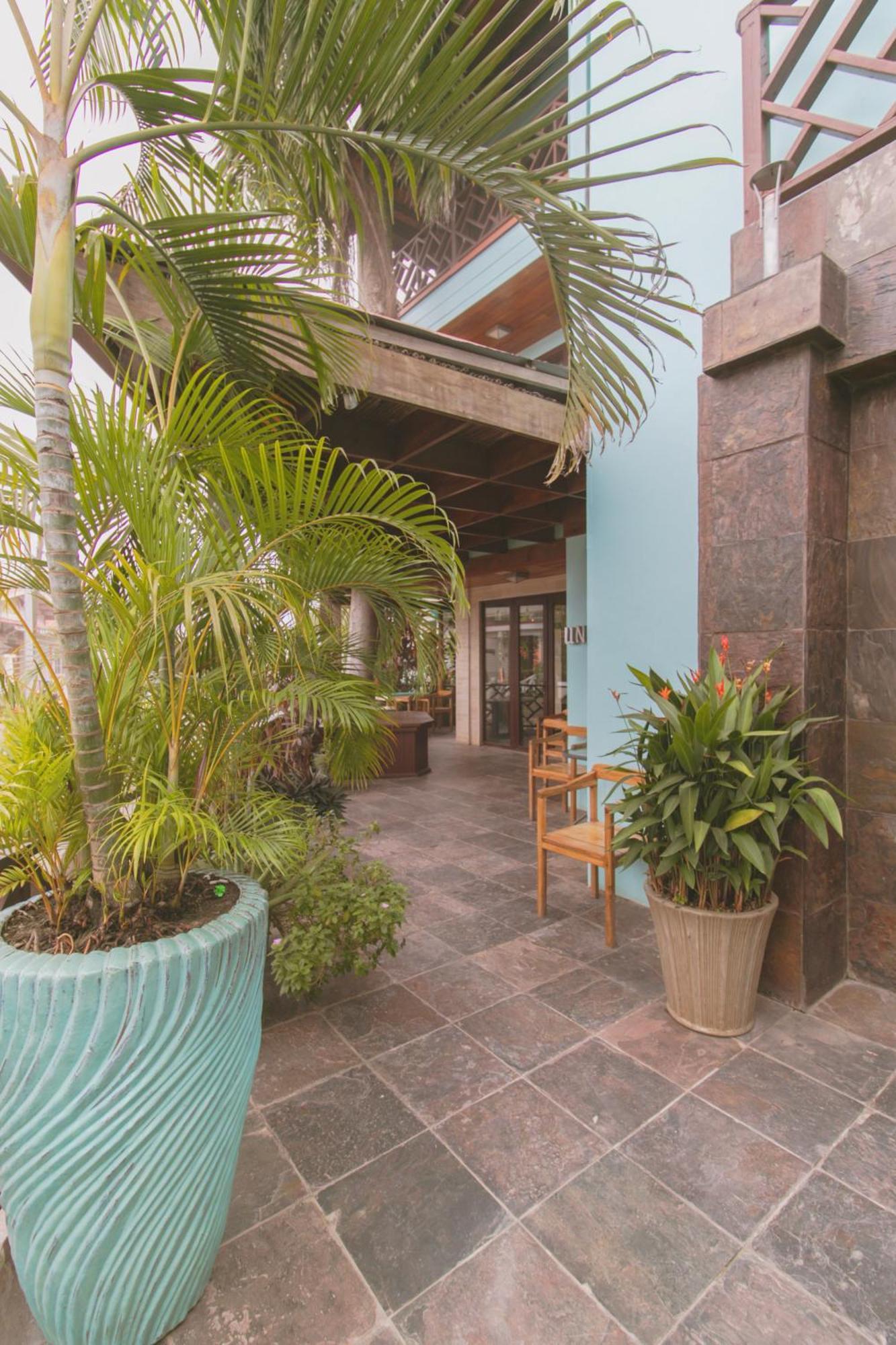 Hotel Palma Royale Bocas del Toro Exterior photo