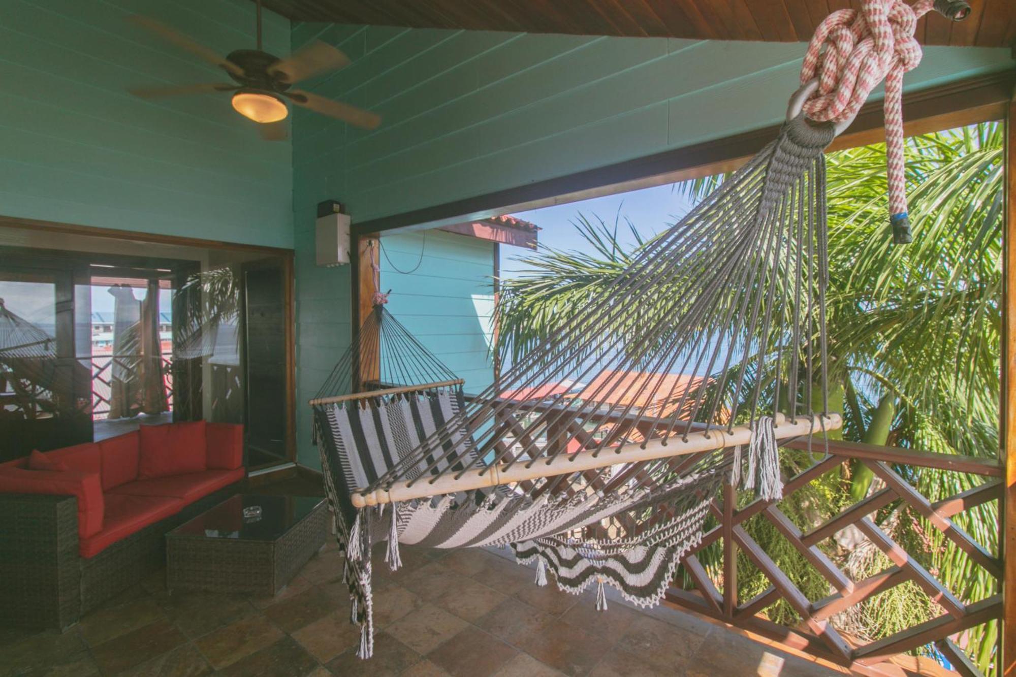Hotel Palma Royale Bocas del Toro Exterior photo