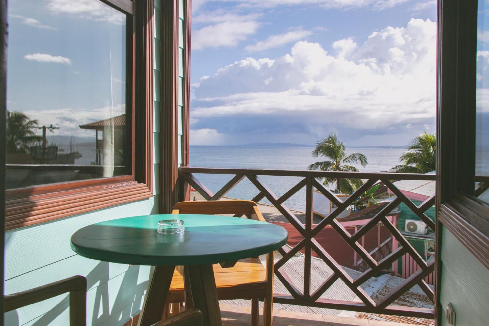 Hotel Palma Royale Bocas del Toro Exterior photo